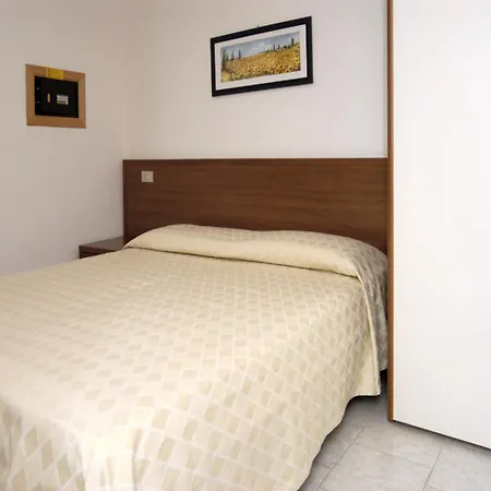 Seaside Escape Flat For Up To 6 Guests Διαμέρισμα
