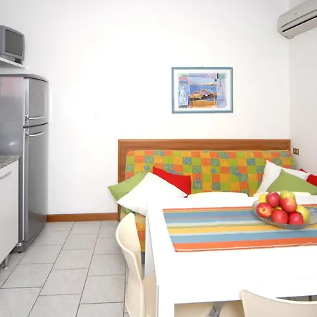 Seaside Escape Flat For Up To 6 Guests Apartment